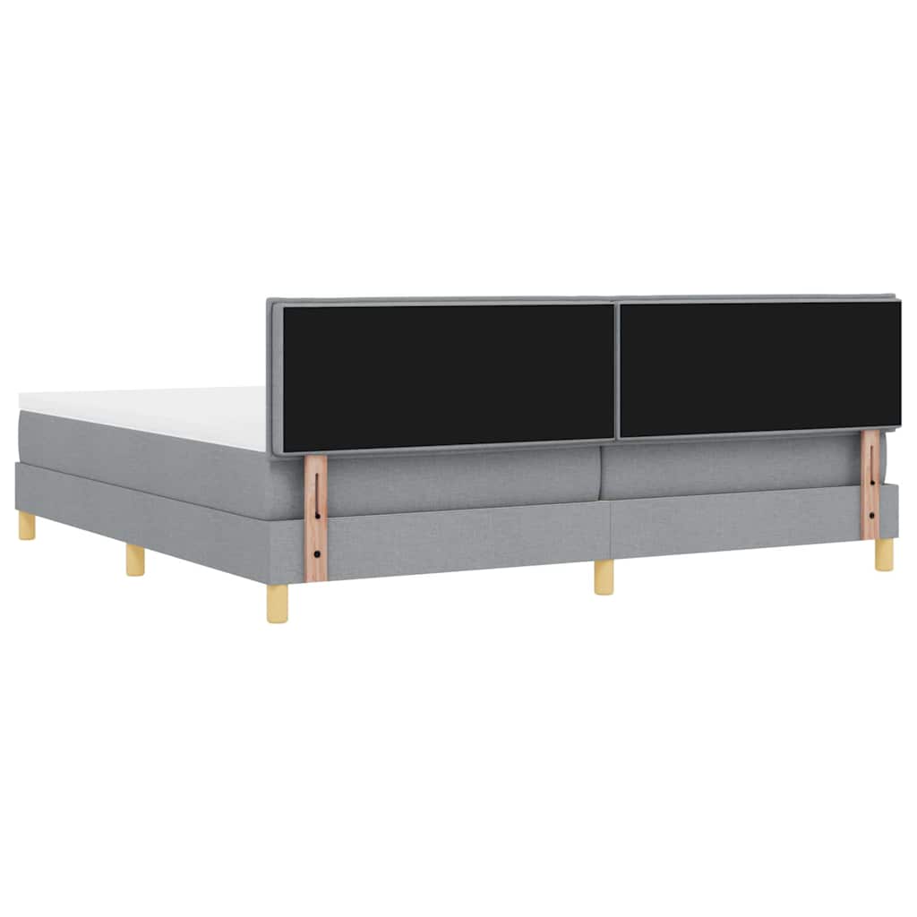 Boxspringbett mit Matratze Hellgrau 200 x 200 cm Stoff