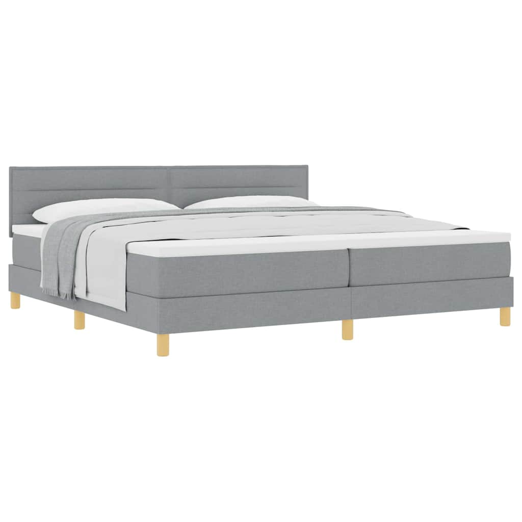 Boxspringbett mit Matratze Hellgrau 200 x 200 cm Stoff