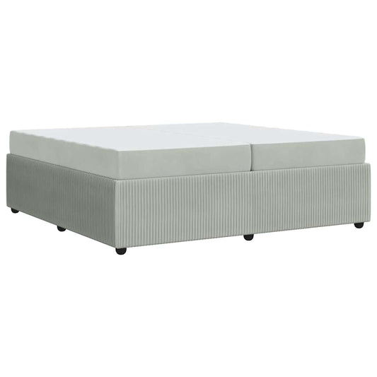 Bettgestell mit Matratze Hellgrau 200 x 200 cm Samt